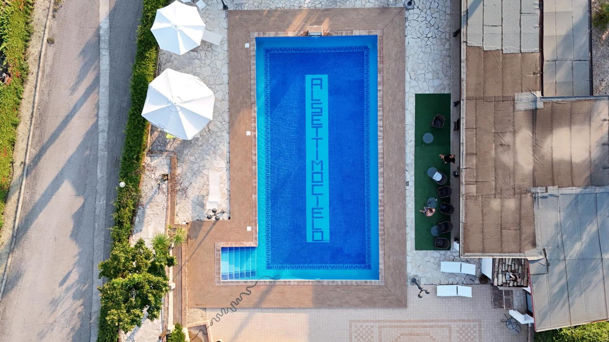 Al Settimo Cielo Aparthotel Montenero di Bisaccia Bagian luar foto